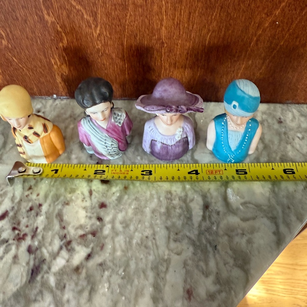 Avon Victorian Lady Thimbles - Picture 11 of 11